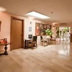 Center 2 Rome