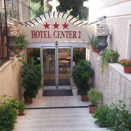 فندق Center 2