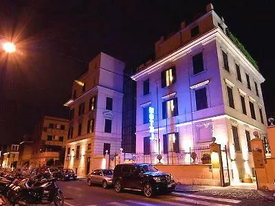 فندق Center 2