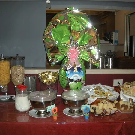 Center 2 Hotell