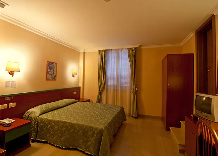 Center 2 Szálloda Róma