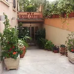 Center 2 Hotel 3*