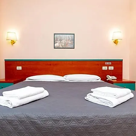 Hotel Center 2