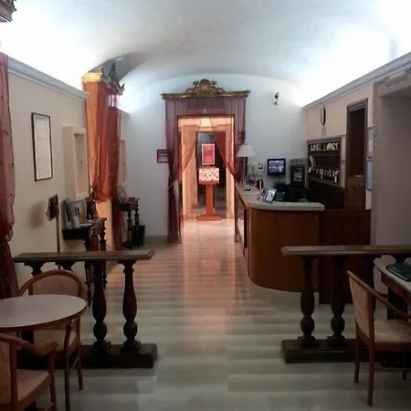 Center 2 3*