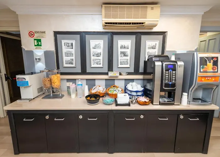 Center 2 3* רומא