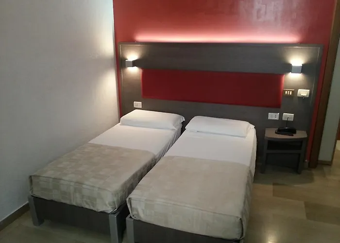 Center 2 3* רומא