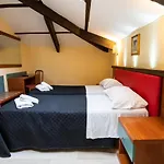 Hotel Center 2 3*